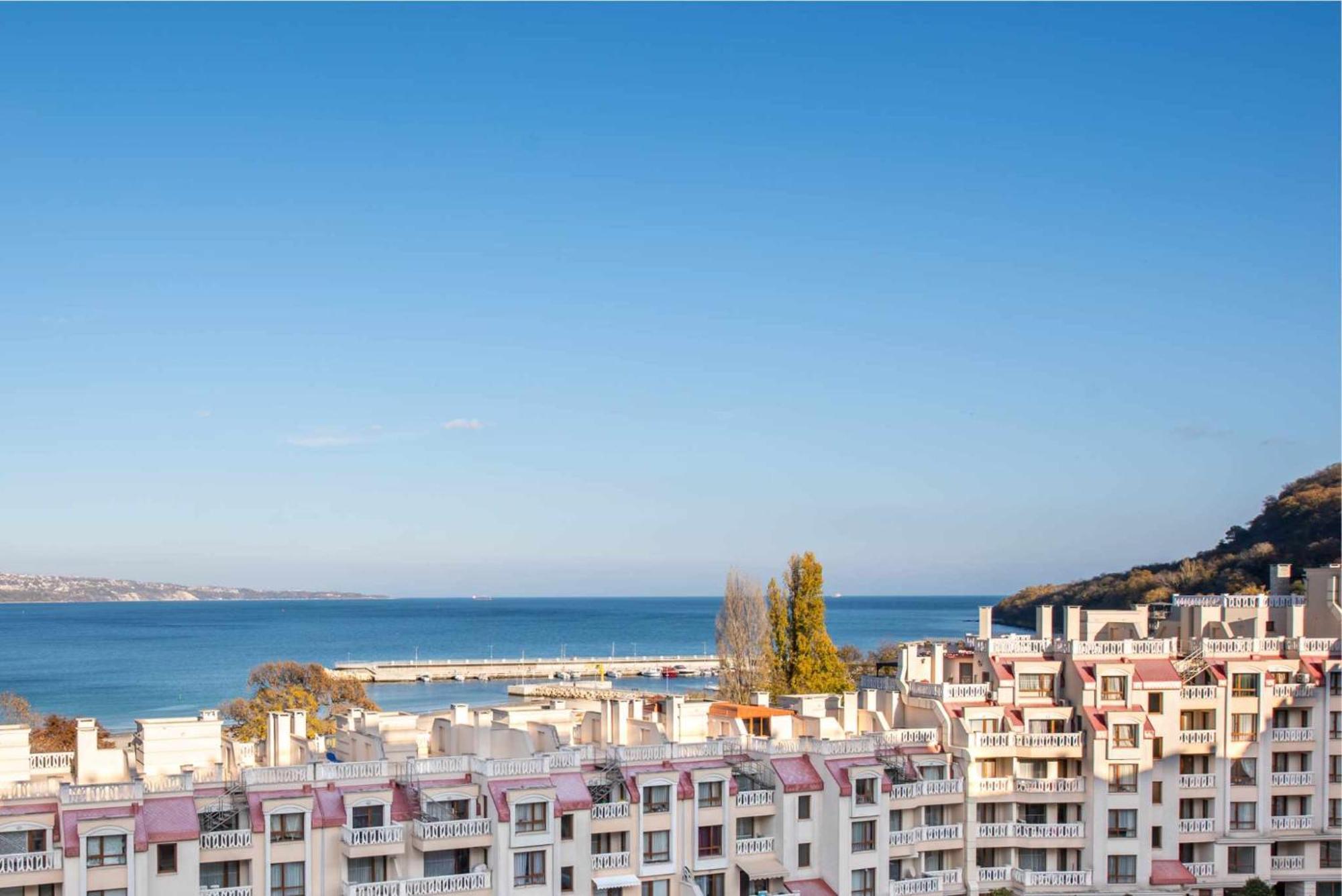 Azur Del Mar Seaview Apartment Варна Экстерьер фото